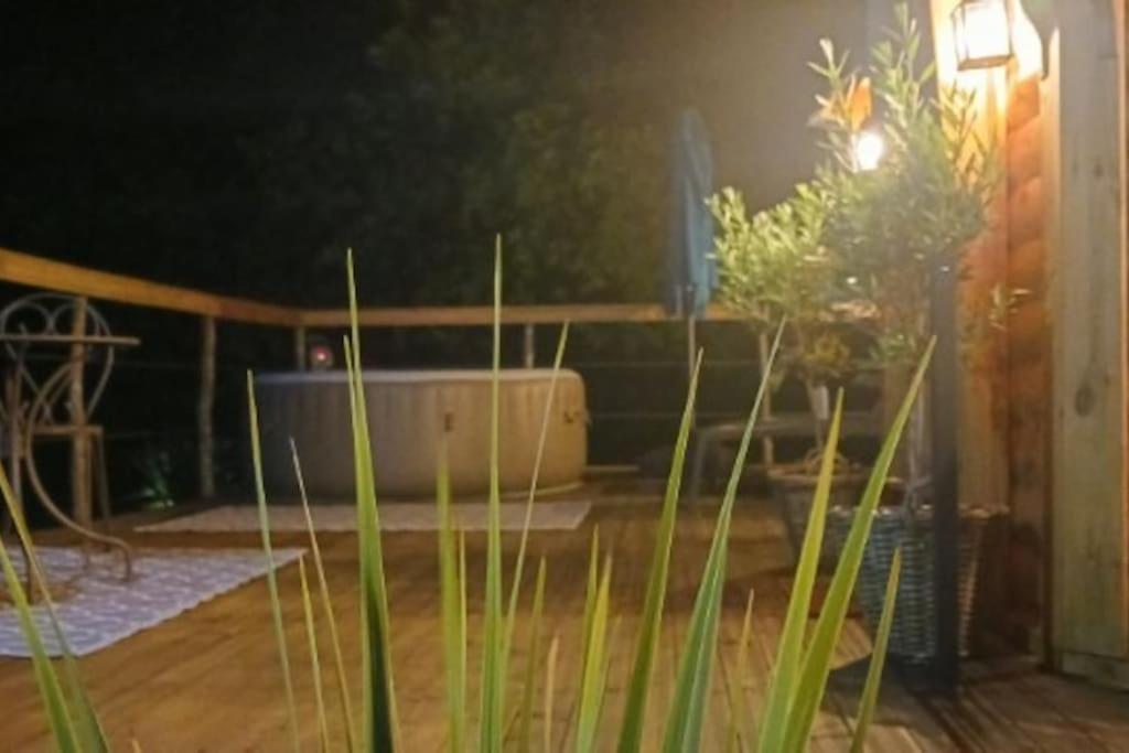 Insolite Kota Avec Spa Et Demi Bt De Champagne Offerte Ruch Екстериор снимка